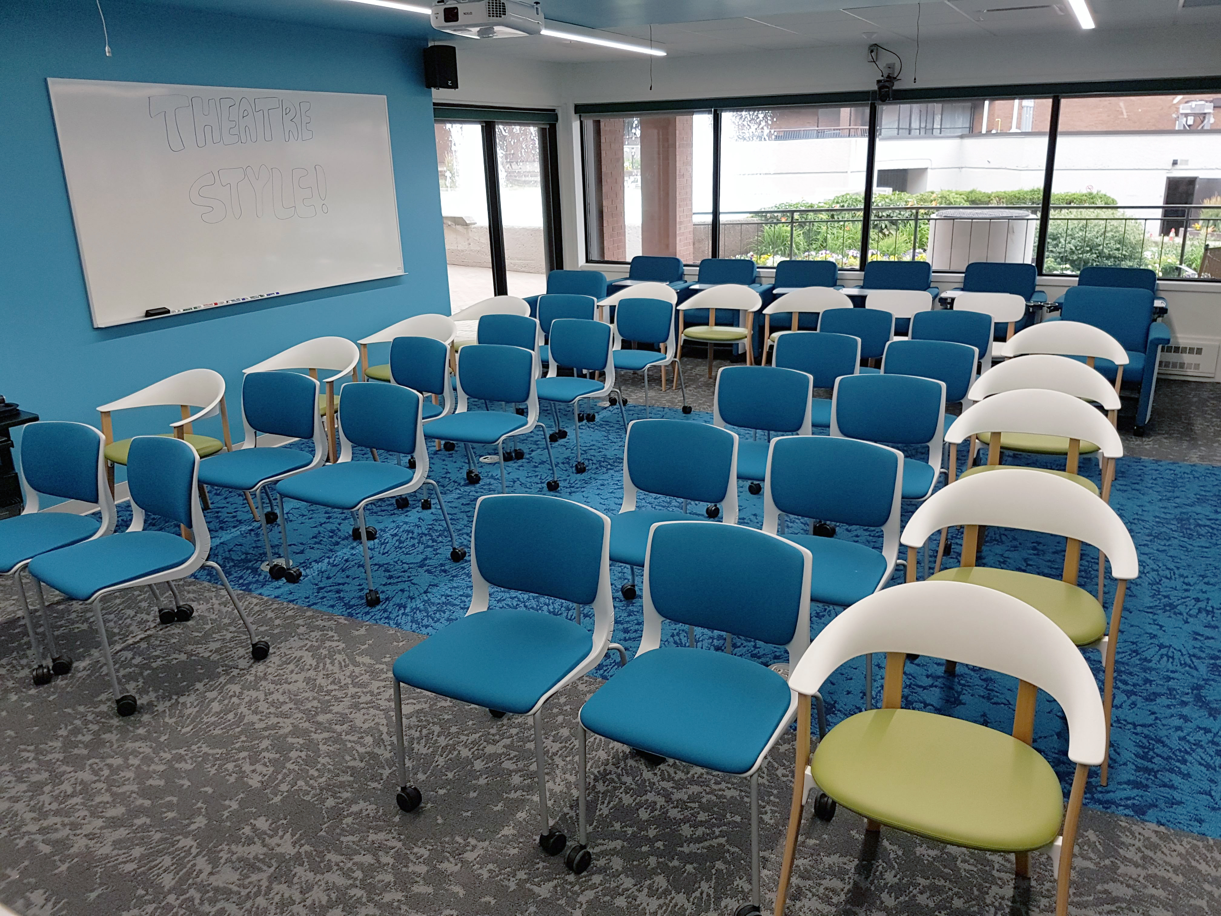Hub Classroom Theatre Style